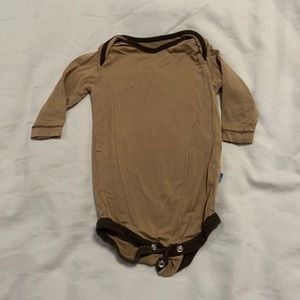 Kickee pants 3-6m onesie
